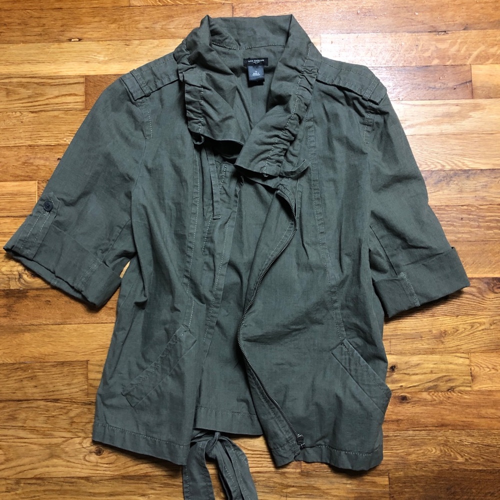 Ann Taylor Woman’s Utility Jacket 14